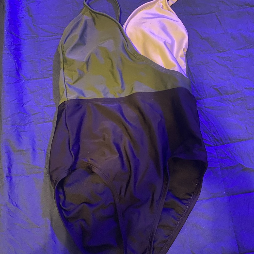 swim suit